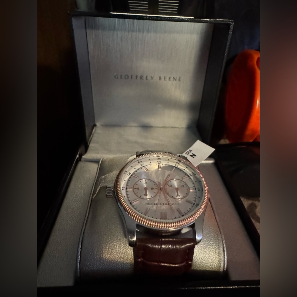 Geoffrey Beene Men’s  Watch Analog Display Japanese Quartz
